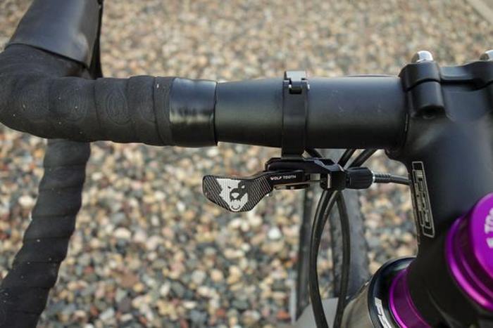 Wolftooth ReMote 31.8 clamp for Drop Bars