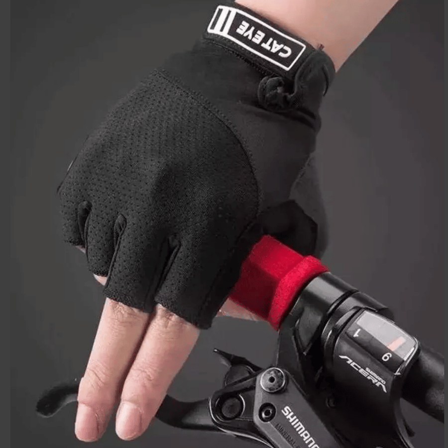 CATEYE GLO-100 Gloves (2)