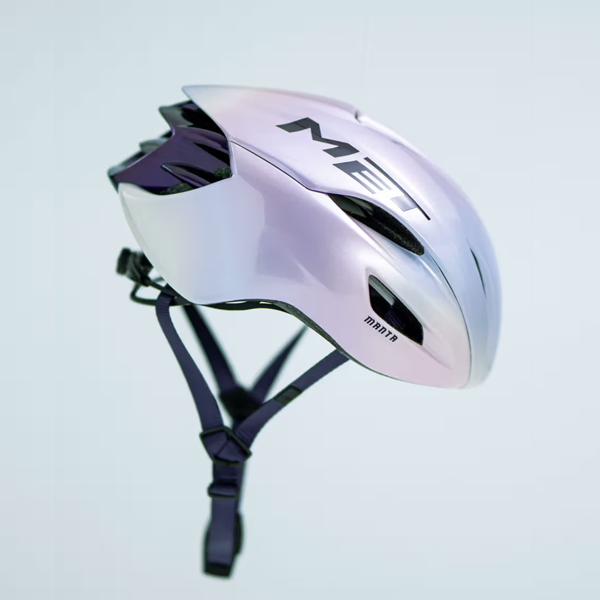 2026 MET Manta Mips Tadej Pogacar