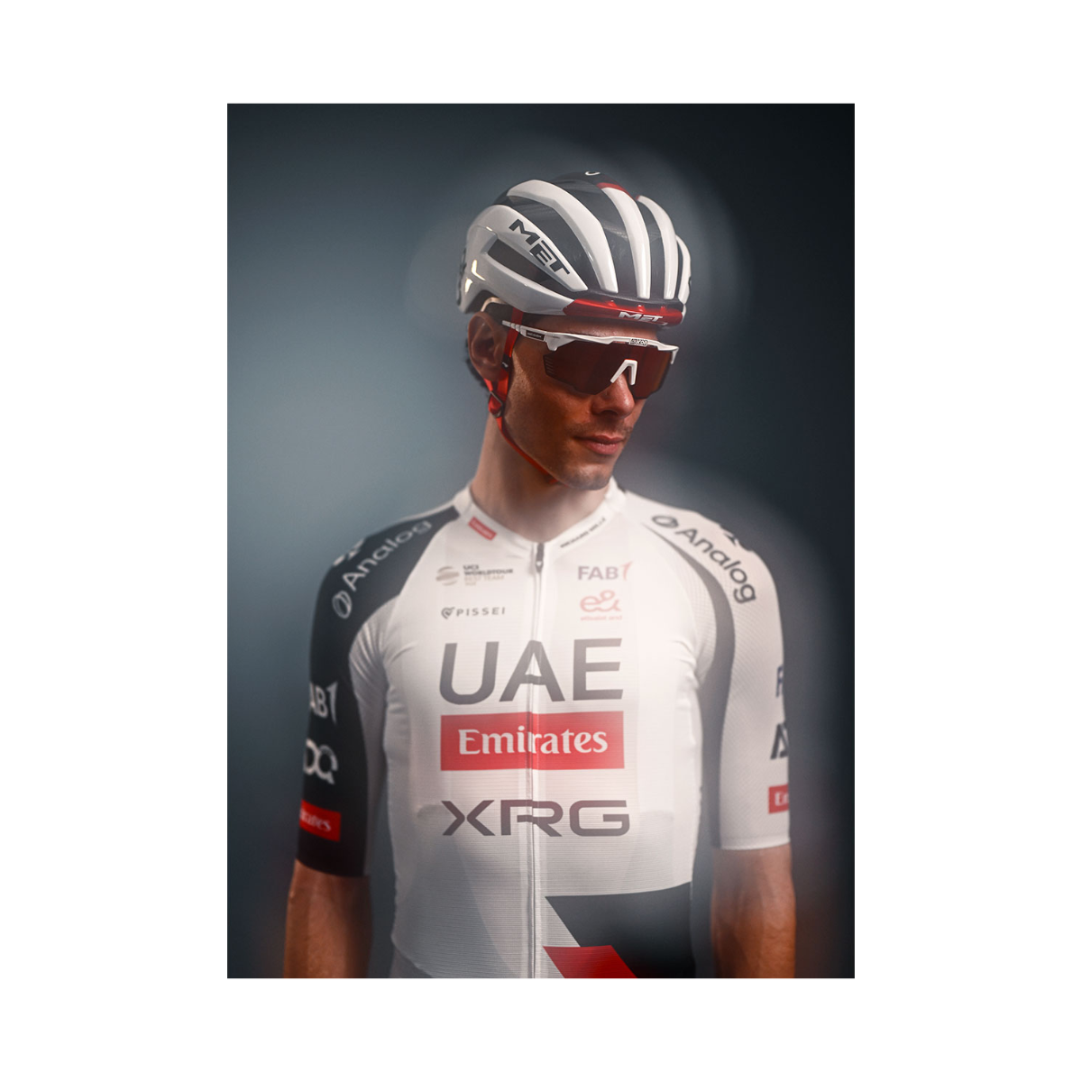 2026 MET Trenta 3K Carbon Mips (UAE Team Emirates XRG)